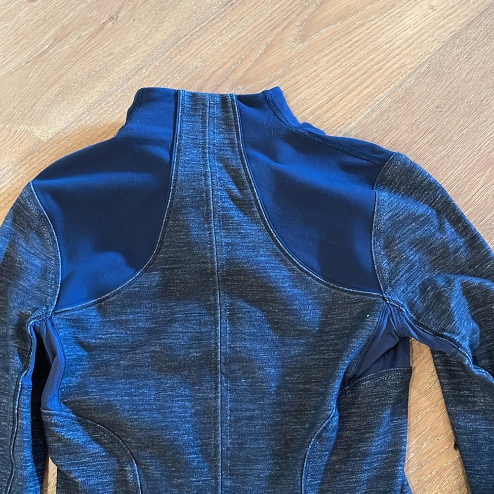 Lululemon Jacket - Picture 7 of 7